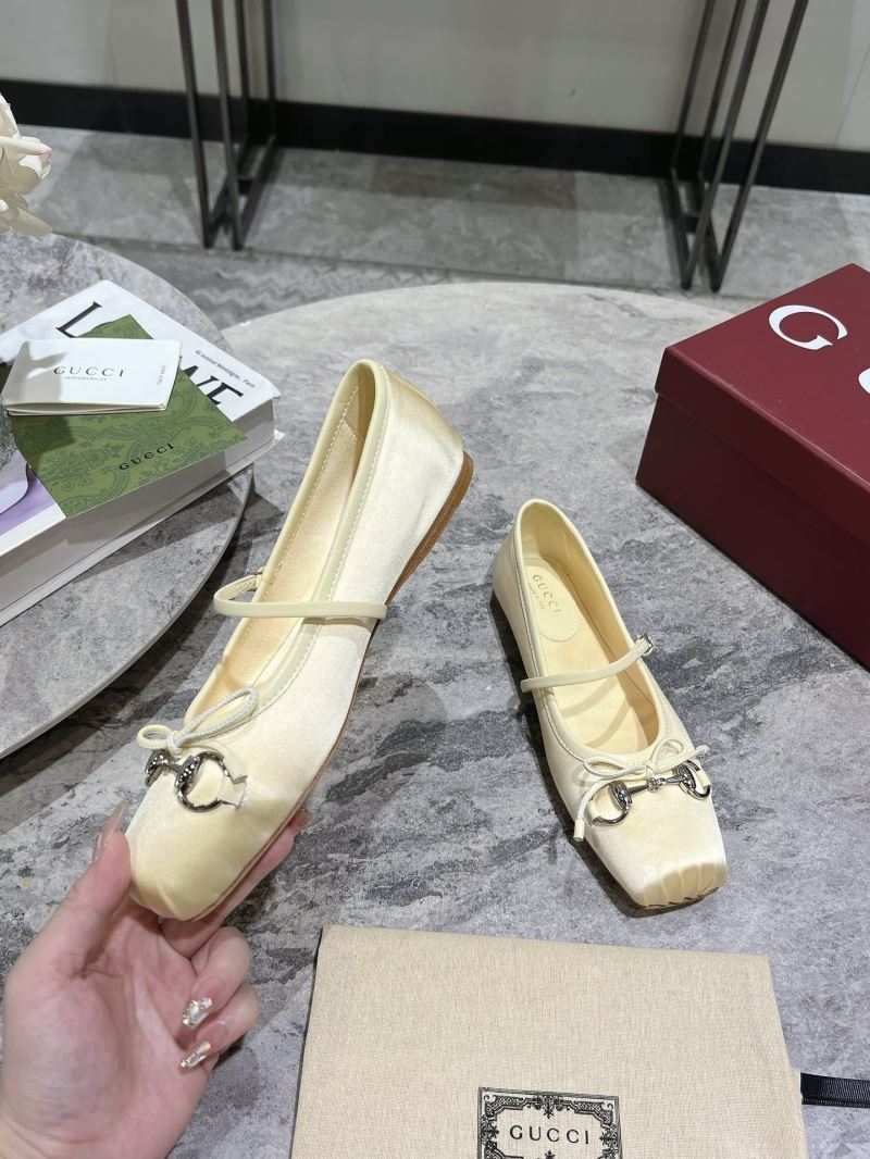 Gucci Low Shoes